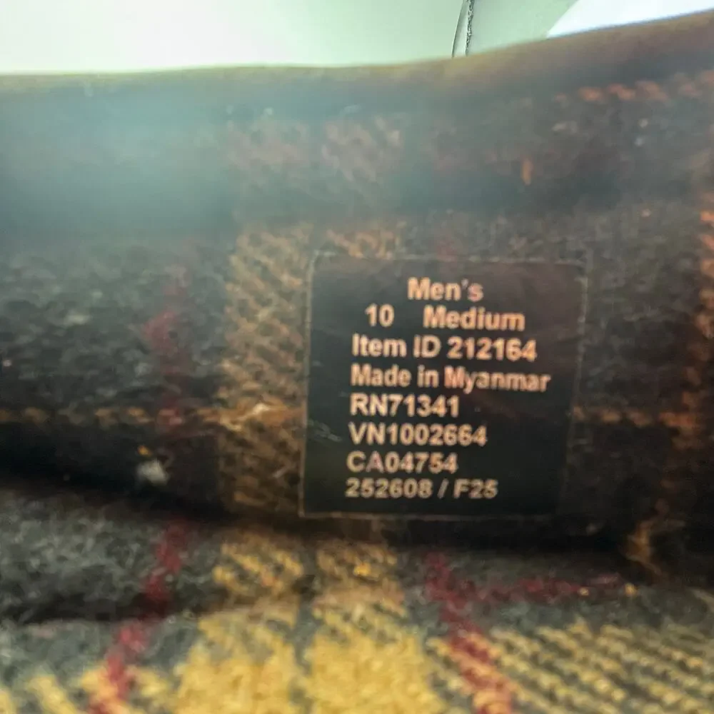LL BEAN Handsewn, Flannel-Lined Slippers Mens Size 10
